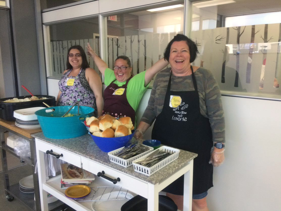 Connections Volunteers